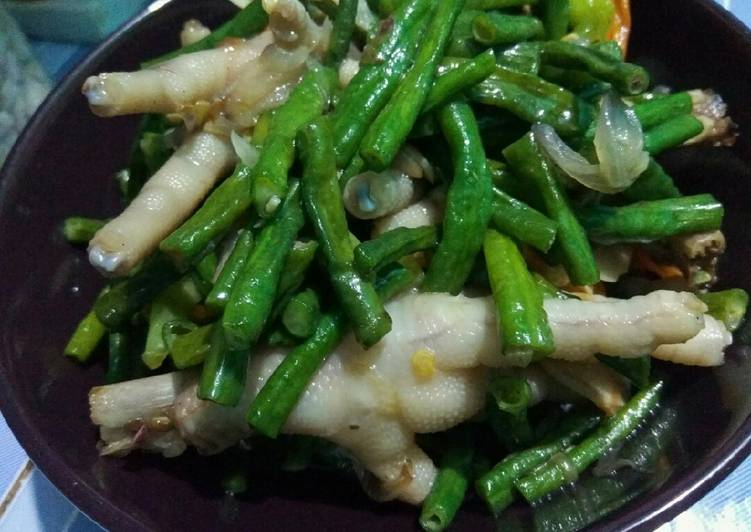 Tumis kacang panjang ceker
