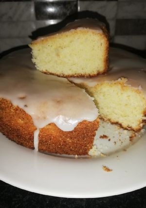 Una foto de Budín de limón 🍋