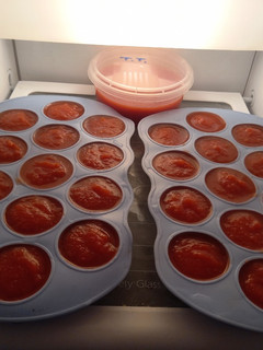 Una foto de 228. Tomate triturado congelado para cocinar