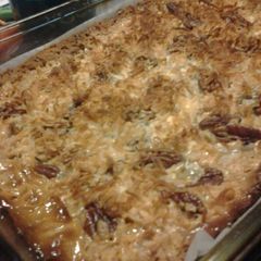 A picture of 7 Layer Bars.