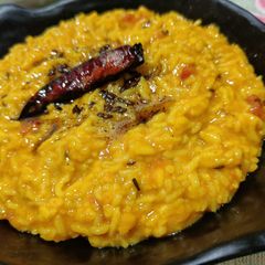A picture of Restourent Style Moong Dal Khichdi.