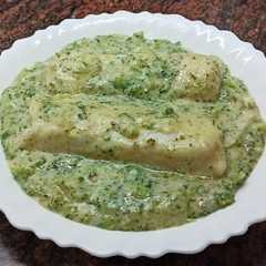 รูปของ Merluza en salsa de brócoli🥦