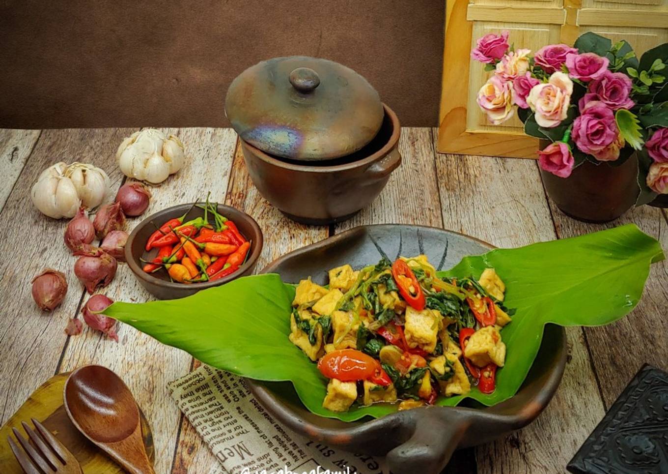 2. Tumis Sirih Bumi Mix Tahu