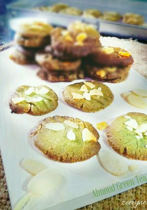 Foto resep Almond Matcha Cookies