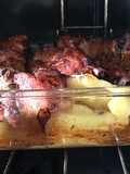 Cerdo con papas a las finas hierbas
