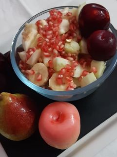 फलों की चाट रेसिपी मुख्य फोटो