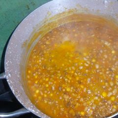 A picture of Beans and corn.