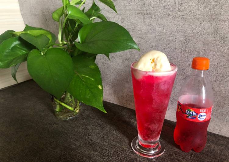 Bagaimana Menyiapkan Fanta Float, Lezat