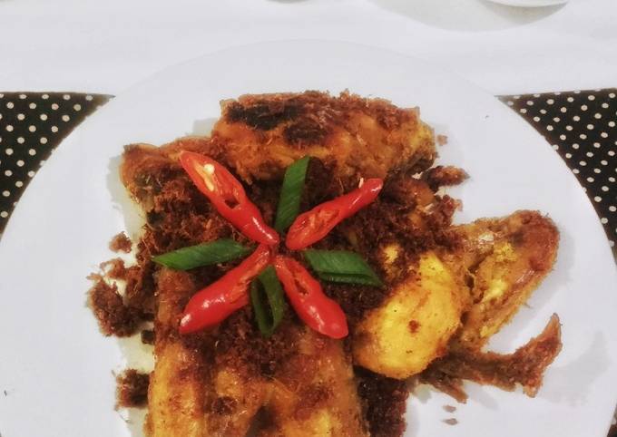 Ayam Goreng Telur Gurih