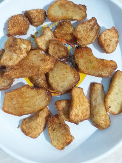 कुरकुरी फ्राई अरबी (kurkure fry arbi recipe in Hindi) रेसिपी मुख्य फोटो