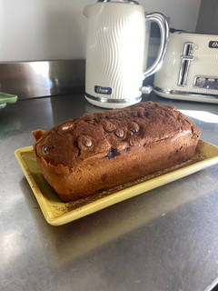 Una foto de Budín de limón, arándanos y chocolate!! 🍋🫐🍩