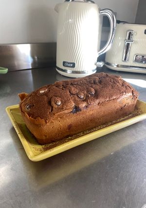 Una foto de Budín de limón, arándanos y chocolate!! 🍋🫐🍩