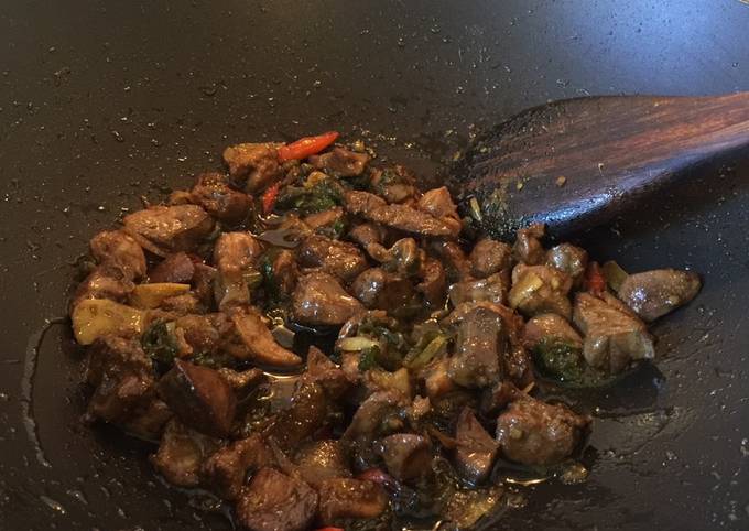 Resep Ati Ampela Pedas Masak Kecap, Lezat Sekali
