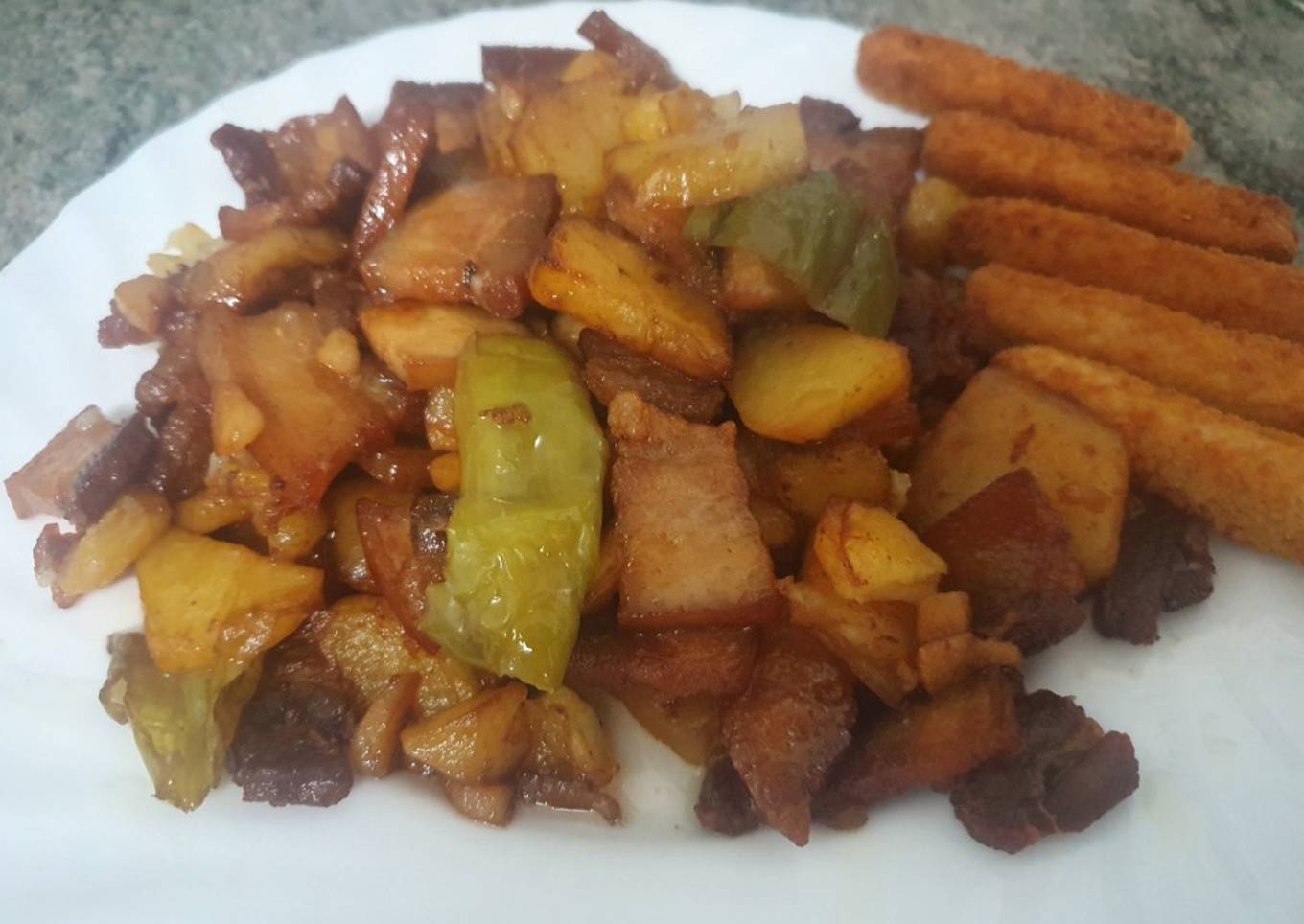 Panceta al vino blanco