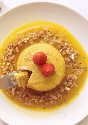 รูปของ แพนเค้กข้าวโอ๊ตฟักทอง (ราดซอสฟักทอง) 🎃