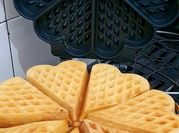 Gambar waffle keju