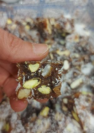 عکسی از دستور خرما آجیلی