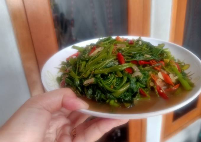 Resep Cah Kangkung Pedas Anti Gagal
