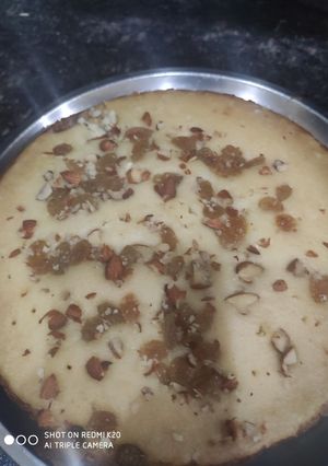 A picture of Suji cake in kadai.