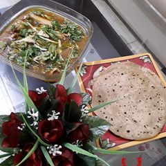 A picture of Beef Paye.