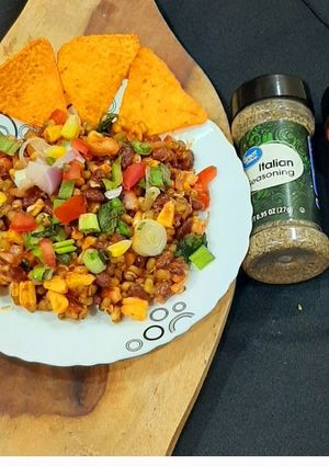 મેક્સિકન સલાડ (Mexican Salad Recipe In Gujarati) રેસીપી મુખ્ય ફોટો