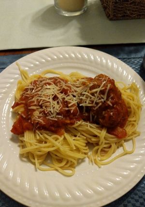 A picture of Spaghetti and Meatballs.
