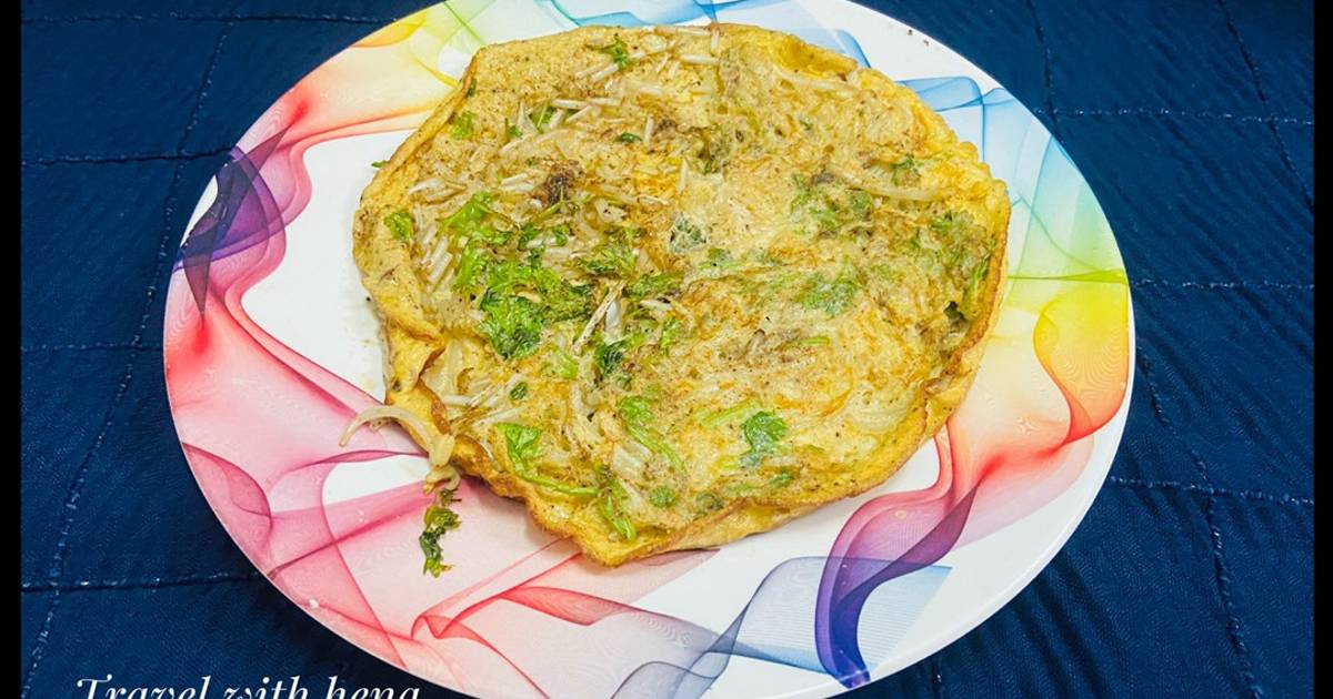 Bean sprout omelette Recipe by Travel with Hena Cookpad
