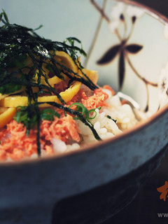 蛋絲鮭魚お茶漬け(茶泡飯)-兩人小餐桌 的食譜成品照片