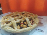 Tarta de manzana con pasas