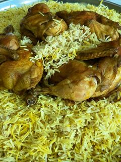 صورة لوصفة مجبوس دجاج مع فقع 🥔