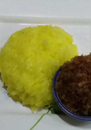รูปของ ข้าวเหนียวเหลืองหน้ากระฉีก