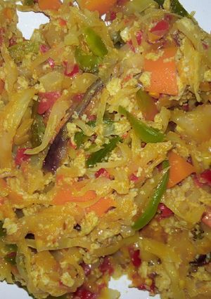 A picture of Cabbage sauce.
