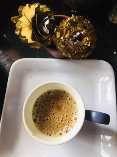 தேங்காய்பால் காபி(coconut milk coffee recipe in tamil) செய்முறை முக்கிய புகைப்படம்