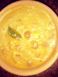முளைக்கட்டிய பயறு குழம்பு செய்முறை முக்கிய புகைப்படம்