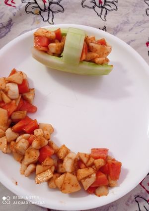 A picture of Decorative salad.