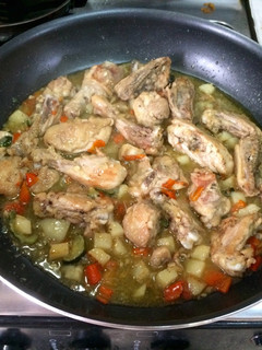 Una foto de Pollo guisado con Zuchinni y Papa