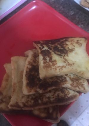 A picture of French Toast Bread.