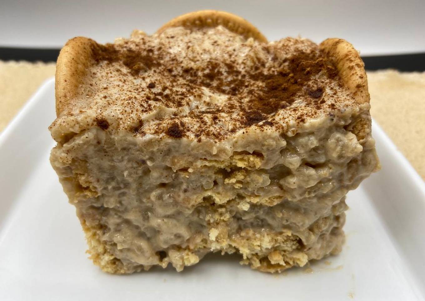 Tarta vegana de arroz con leche