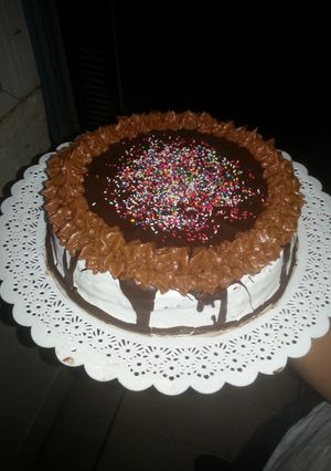 Una foto de Torta de chocolate y dulce de leche👩‍🍳day