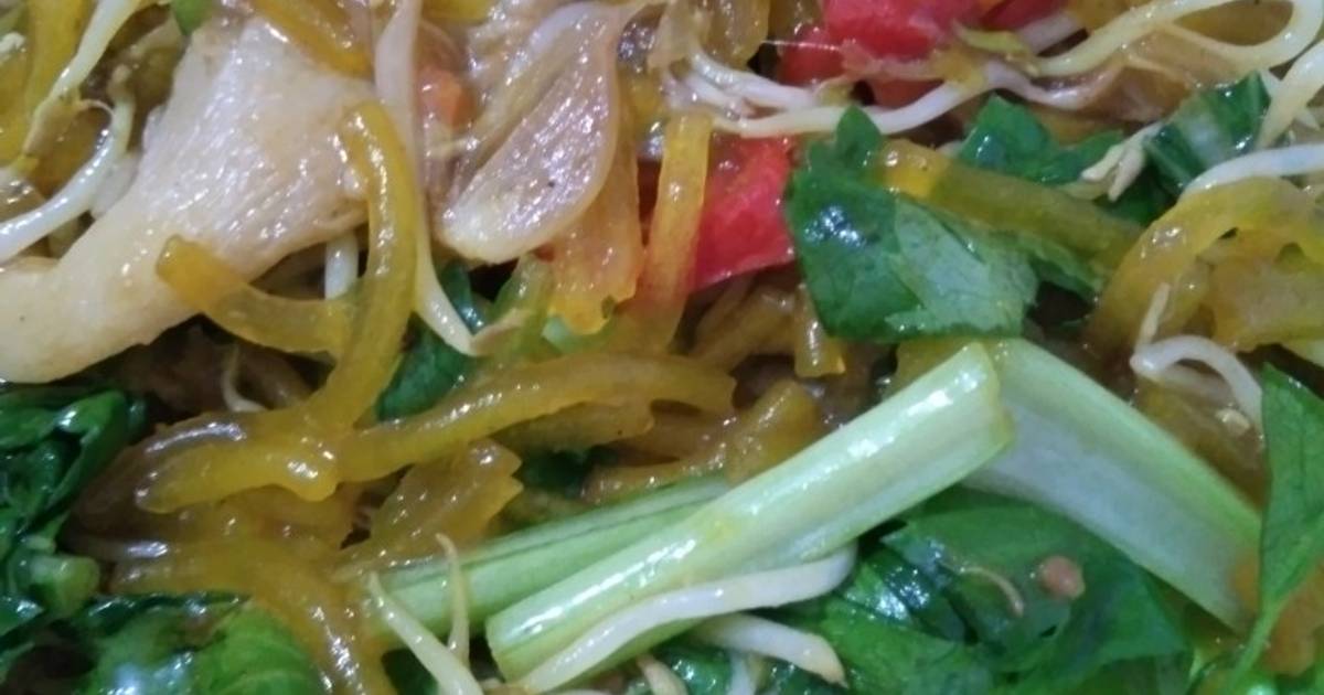 Resep Tumis Mie Golosor Jamur Toge Sawi Hijau Oleh Reni Darwati Cookpad