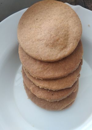 A picture of Ginger sugar cookies.