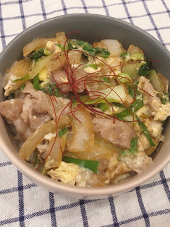 和風醬燒豬肉丼 的食譜成品照片