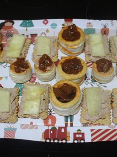 Una foto de Cenando aperitivos con contraste de sabores