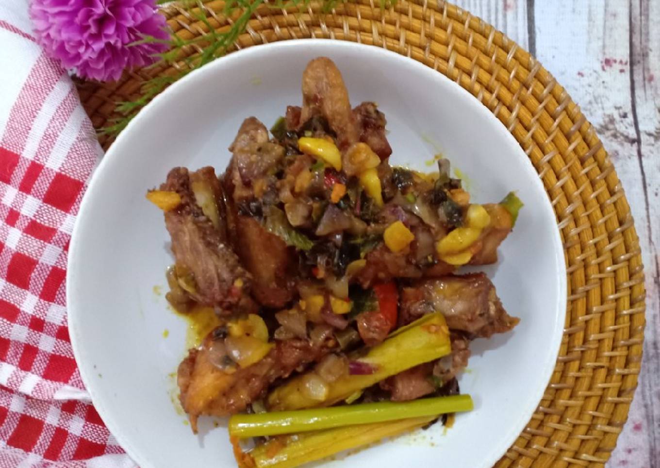 Ayam Goreng Kunyit Pedas