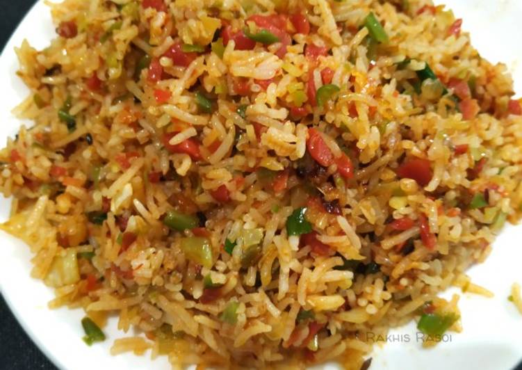 Easiest Way to Prepare Any-night-of-the-week Smoky schezwan Fried Rice