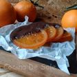 Naranjas confitadas con chocolate