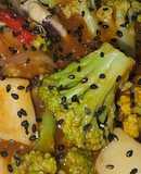 Coliflor verde en salsa marinera
