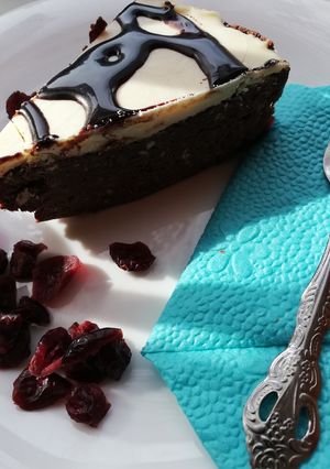 Meggyes sport szelet(torta) fehér csokival recept fotója