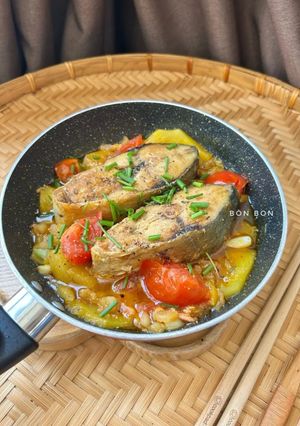 Hình của món Cá Hiếu Kho Thơm Cà 🍍🍅.