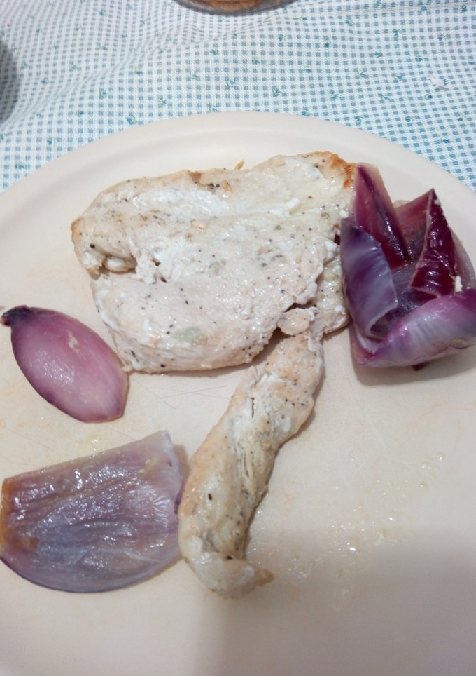 Una foto de Pechuga Encebollado